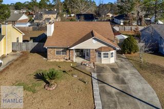 624 Honey Ridge Lane, Hinesville, GA 31313