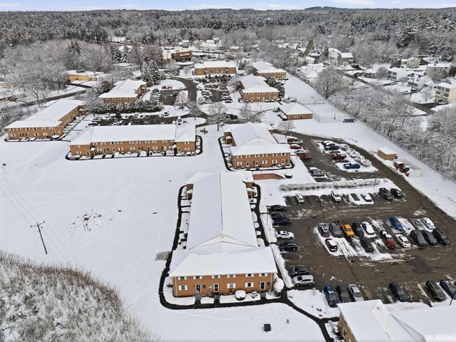 804 Elmwood Drive, Hudson, NH 03051