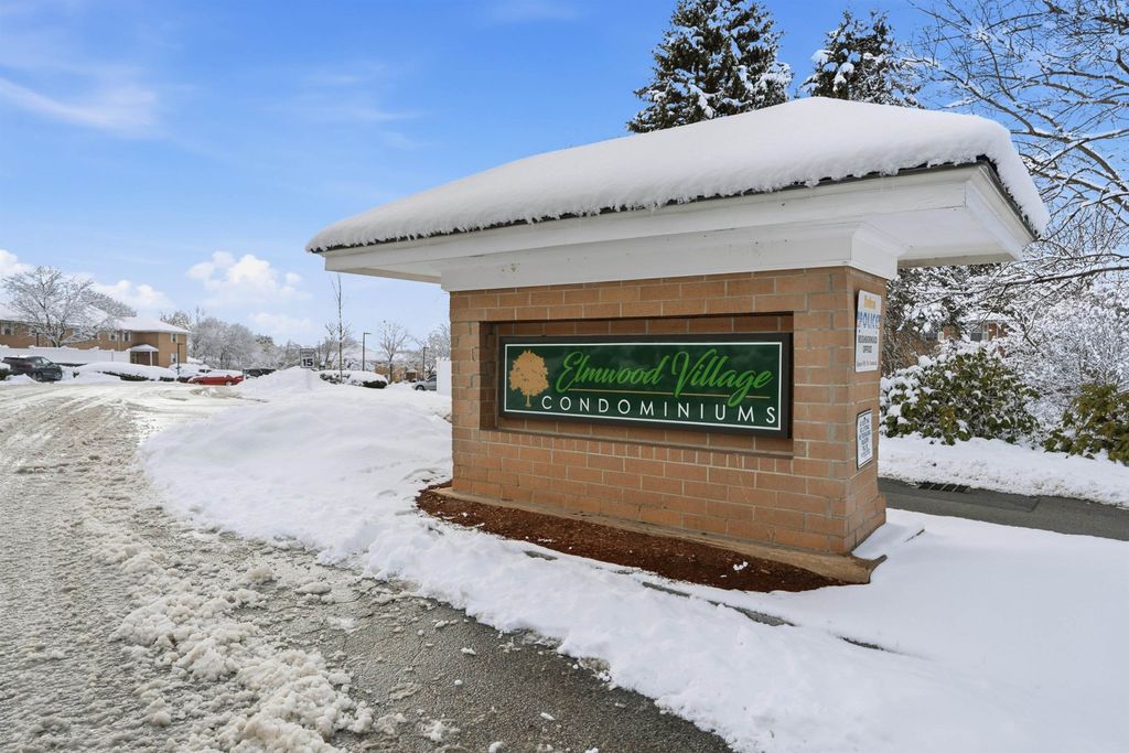 804 Elmwood Drive, Hudson, NH 03051