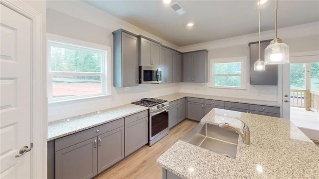 3022 Fairway Drive, Villa Rica, GA 30180
