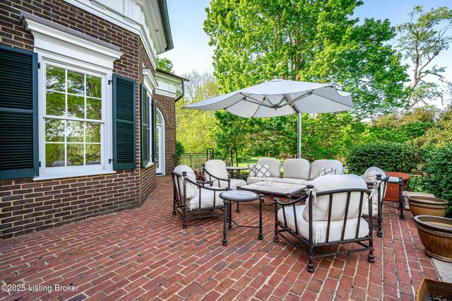 3424 Glenview Ave, Glenview, KY 40025