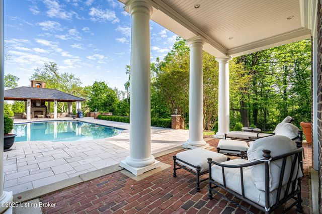 3424 Glenview Ave, Glenview, KY 40025