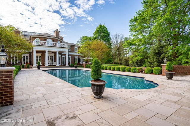 3424 Glenview Ave, Glenview, KY 40025