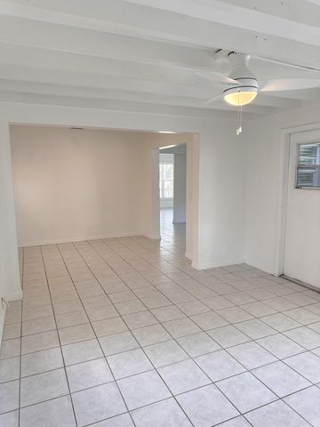 100 NW 52nd Street, Fort Lauderdale, FL 33309
