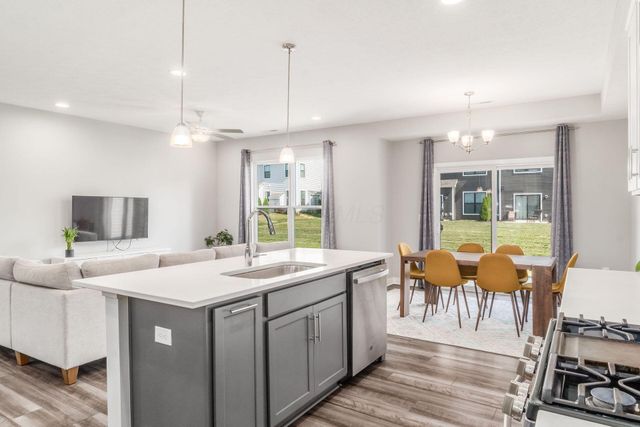 6406 Hamilton Woods Boulevard N, Westerville, OH 43081