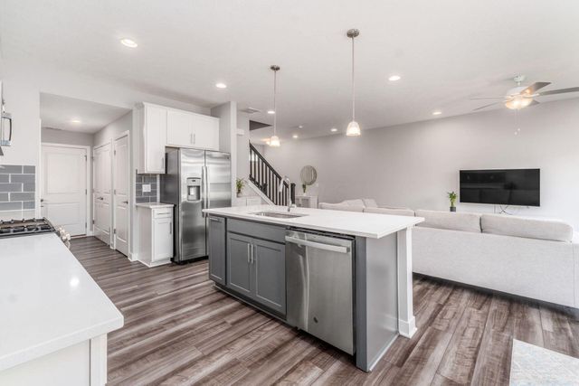 6406 Hamilton Woods Boulevard N, Westerville, OH 43081