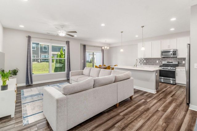 6406 Hamilton Woods Boulevard N, Westerville, OH 43081