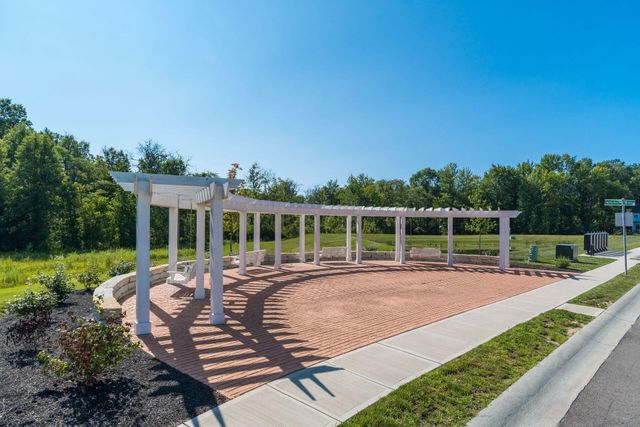 6406 Hamilton Woods Boulevard N, Westerville, OH 43081