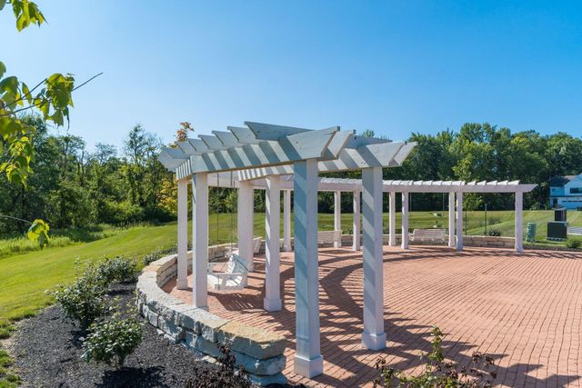 6406 Hamilton Woods Boulevard N, Westerville, OH 43081