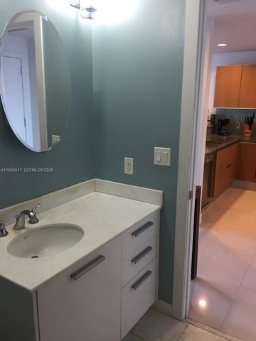 1060 Brickell Ave 2509, Miami, FL 33131