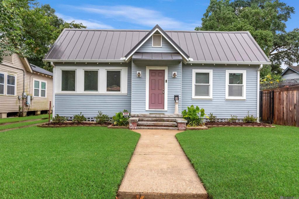 128 Hearthstone Dr, Baton Rouge, LA 70806