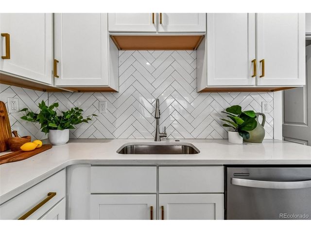 129 King St, Denver, CO 80219