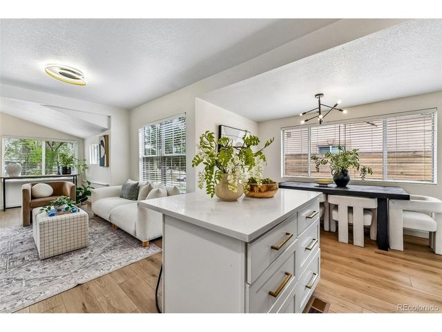 129 King St, Denver, CO 80219