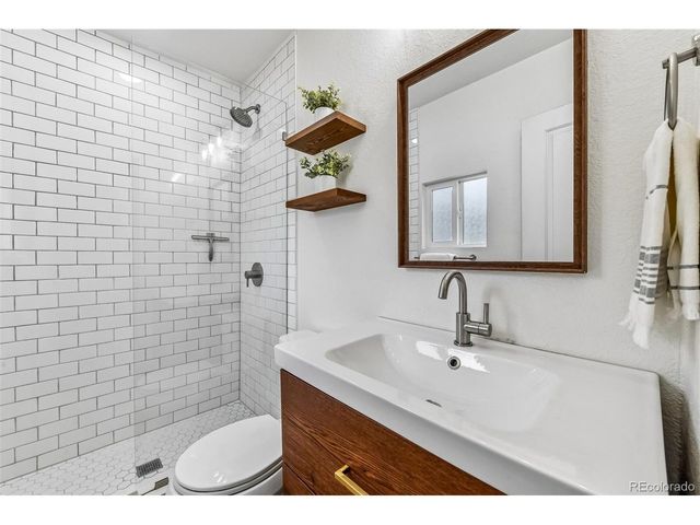 129 King St, Denver, CO 80219