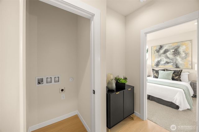 906 B 28th Avenue S, Seattle, WA 98144