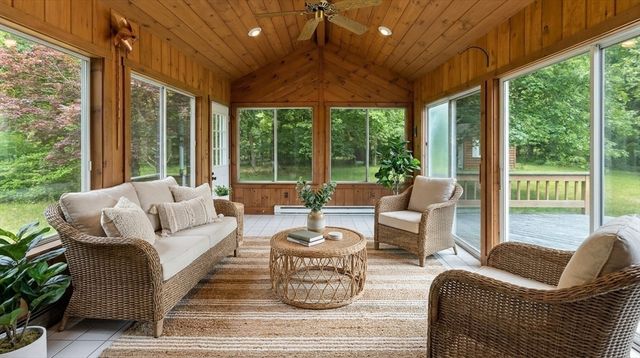 474 Orchard St, Raynham, MA 02767