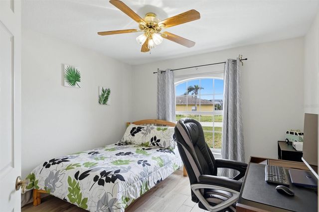 2405 49TH DRIVE E, Bradenton, FL 34203