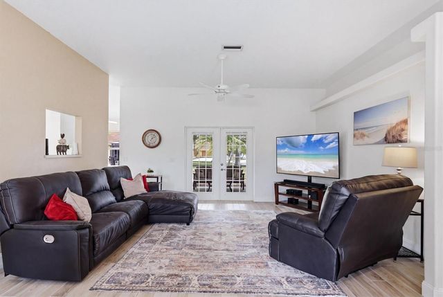 2405 49TH DRIVE E, Bradenton, FL 34203