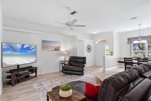 2405 49TH DRIVE E, Bradenton, FL 34203