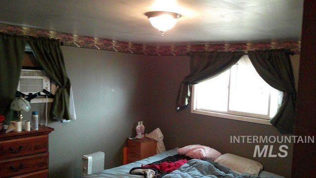 1205 Lawndale Dr., Twin Falls, ID 83301