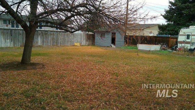 1205 Lawndale Dr., Twin Falls, ID 83301