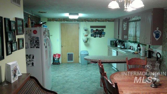 1205 Lawndale Dr., Twin Falls, ID 83301