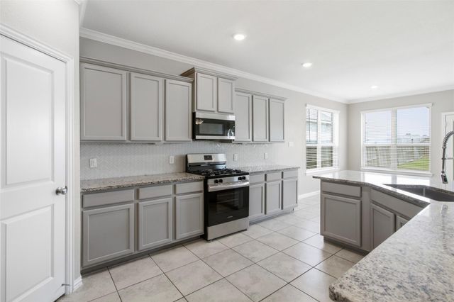8802 Morning Glow Drive, Missouri City, TX 77459
