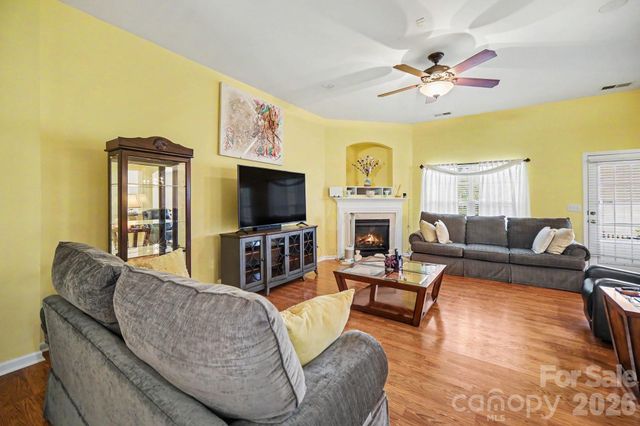 4313 David Cox Road, Charlotte, NC 28269
