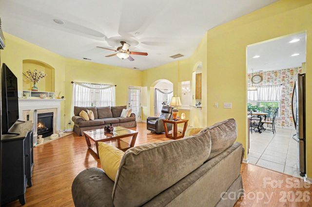 4313 David Cox Road, Charlotte, NC 28269