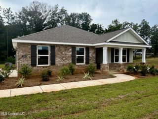 32 Crown Drive, Lucedale, MS 39452