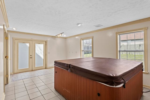 505 Southbrook Drive, Nicholasville, KY 40356