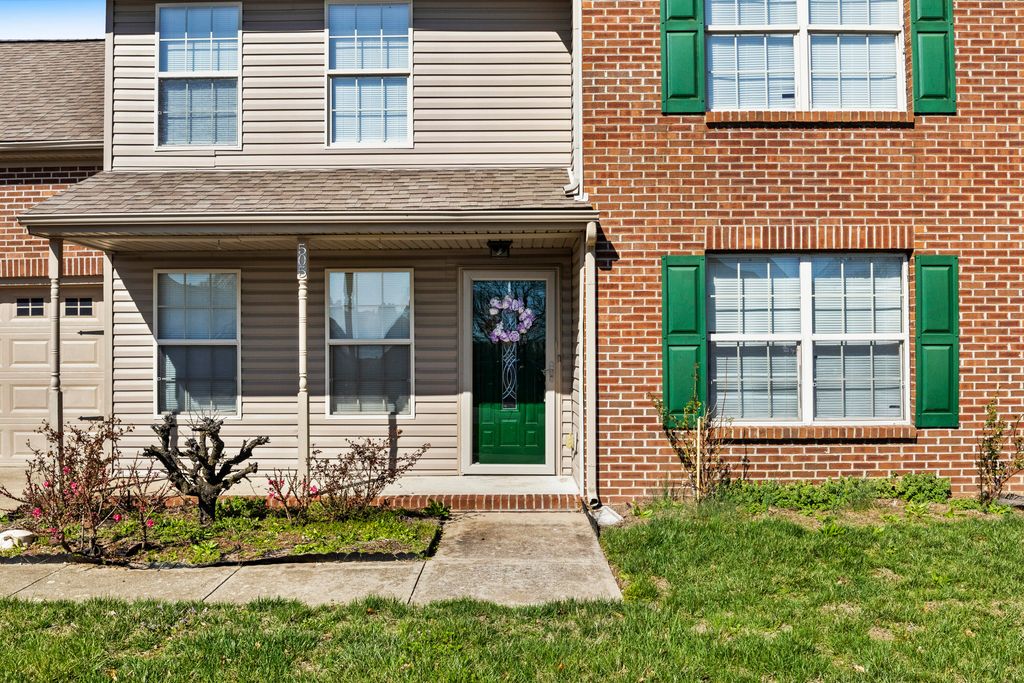 505 Southbrook Drive, Nicholasville, KY 40356