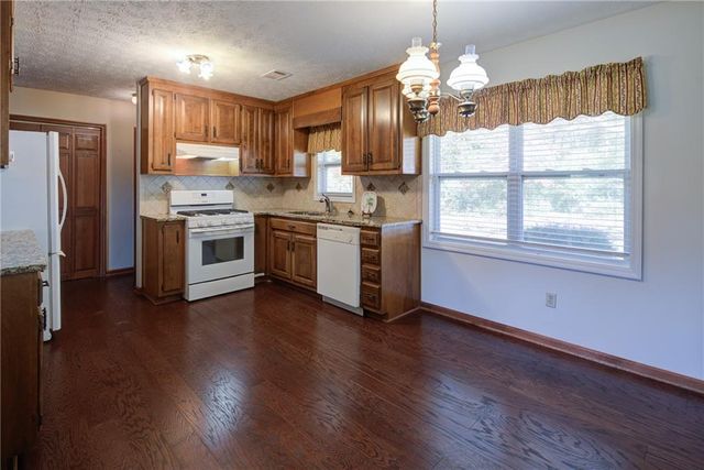 4920 Mccoy Circle, Cumming, GA 30040