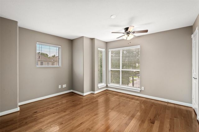 332 Asbury Street, Houston, TX 77007