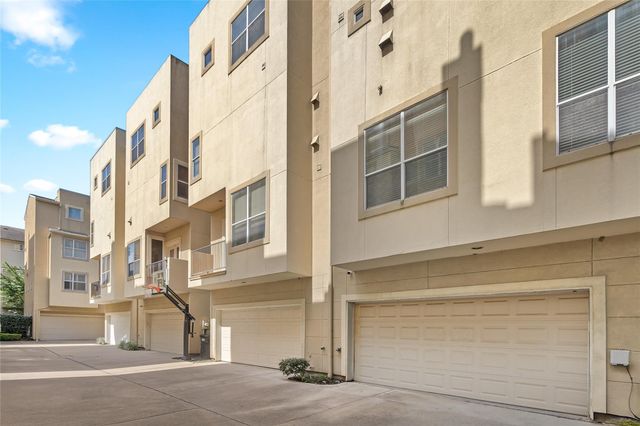 332 Asbury Street, Houston, TX 77007