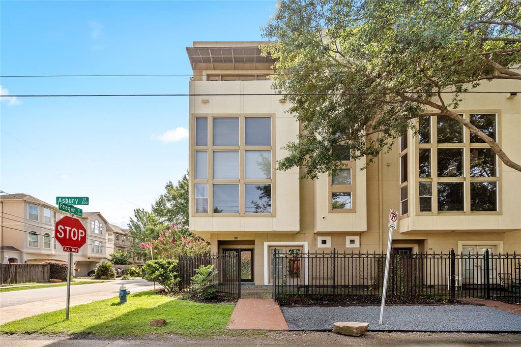 332 Asbury Street, Houston, TX 77007