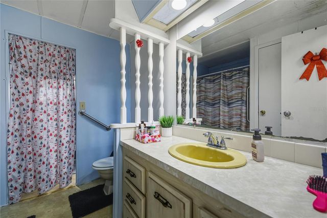 6520 NE 23RD AVENUE, Ocala, FL 34479