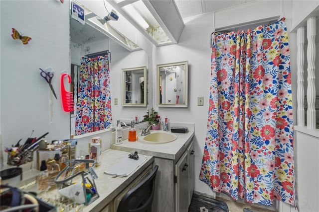 6520 NE 23RD AVENUE, Ocala, FL 34479