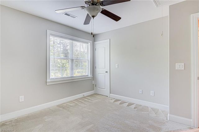 1228 United Court, Winston-salem, NC 27103