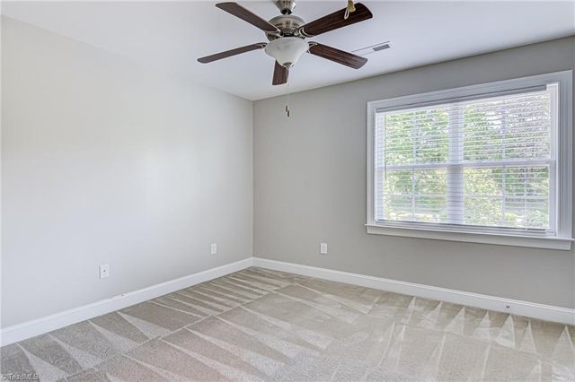 1228 United Court, Winston-salem, NC 27103