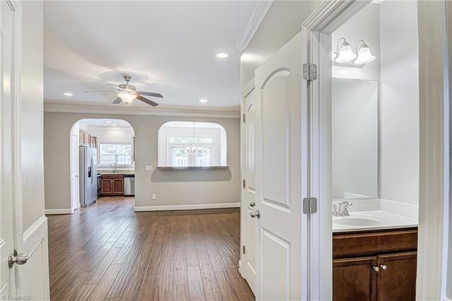 1228 United Court, Winston-salem, NC 27103