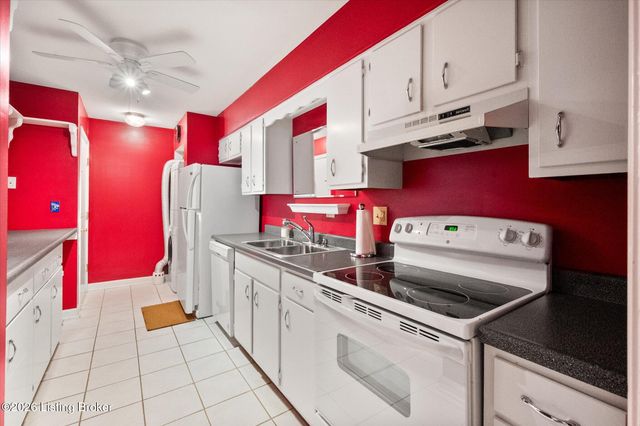 278 Salisbury Square APT 104, Louisville, KY 40207