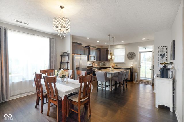 6238 Colonial Drive, Whitestown, IN 46075