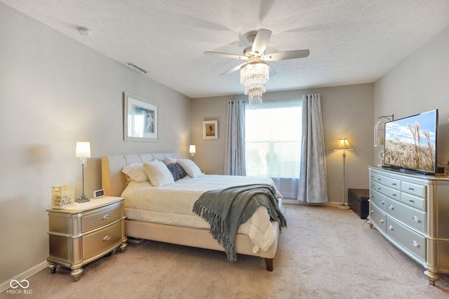 6238 Colonial Drive, Whitestown, IN 46075