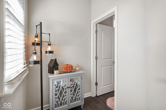 6238 Colonial Drive, Whitestown, IN 46075