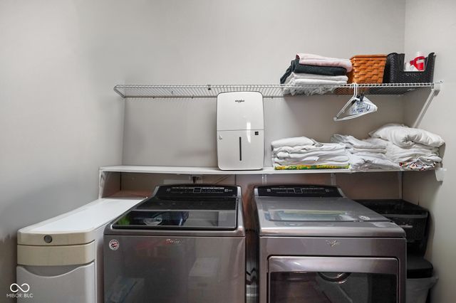 6238 Colonial Drive, Whitestown, IN 46075