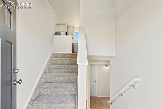 1532 Hathaway Drive, Colorado Springs, CO 80915