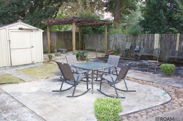 4860 Bradley St, Baton Rouge, LA 70805