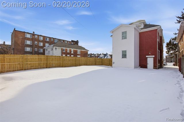 1644 Gladstone Street, Detroit, MI 48206