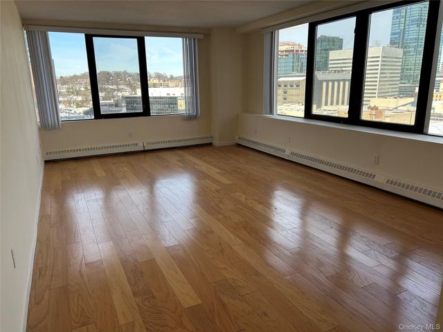 4 Martine Avenue 1205, White Plains, NY 10606